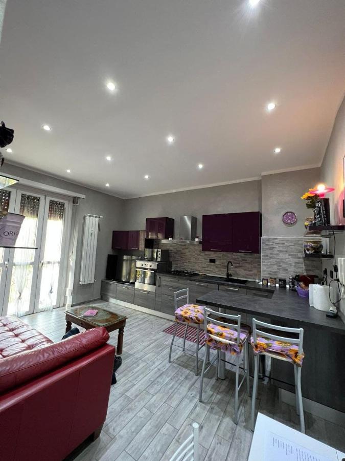 Casa Vacanza Glicine เวนาเรีย เรอาเล ภายนอก รูปภาพ
