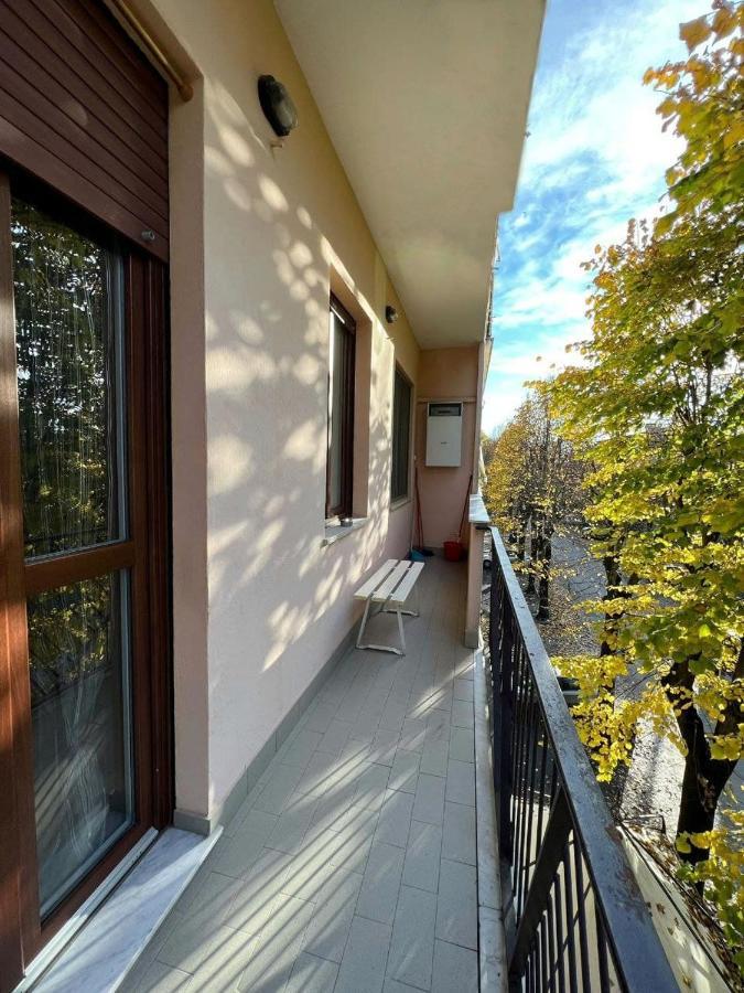 Casa Vacanza Glicine เวนาเรีย เรอาเล ภายนอก รูปภาพ