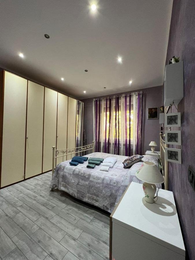 Casa Vacanza Glicine เวนาเรีย เรอาเล ภายนอก รูปภาพ